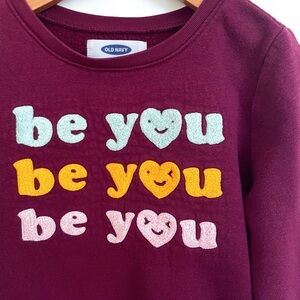 5/$20💥😀💛 Be You Smiley Flocked Fleecy Sweatshirt, Aqua Yellow White on Plum